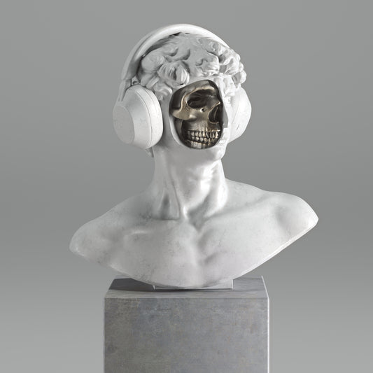 Busto de David de Miguel Angel escuchando musica